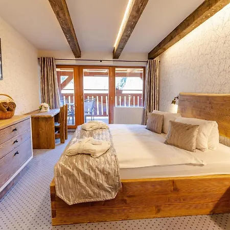 Hotel Strachanovka - Jánska Koliba 3*