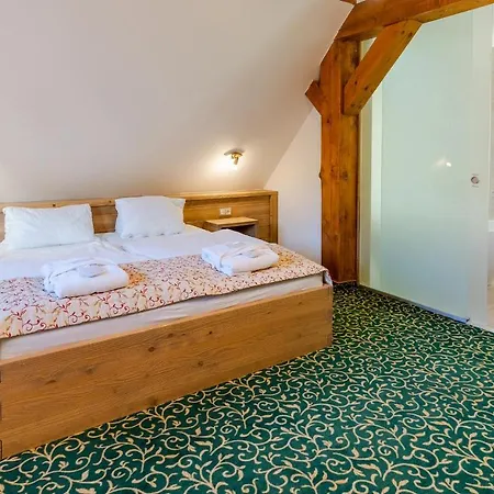 Hotel Strachanovka - Jánska Koliba Liptovský Ján