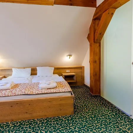 Hotel Strachanovka - Jánska Koliba Liptovský Ján