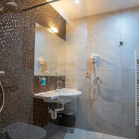 Strachanovka - Janska Koliba Hotell