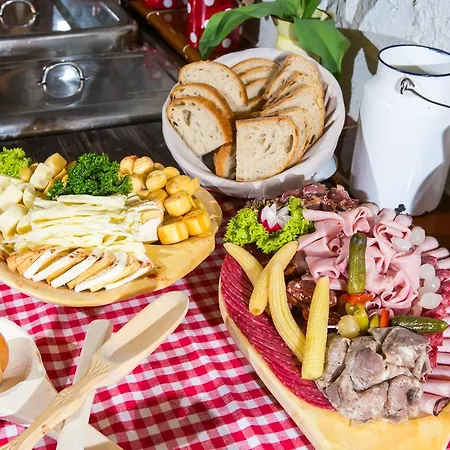 Strachanovka - Jánska Koliba 3*